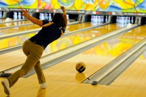 bowling-696132_640